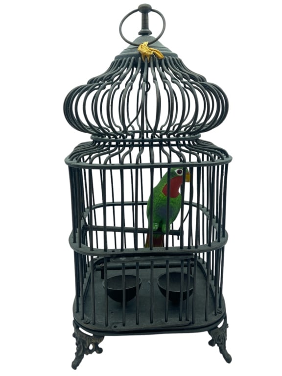 ANTIQUE STYLE DECORATIVE BIRDCAGE (1 of 2)