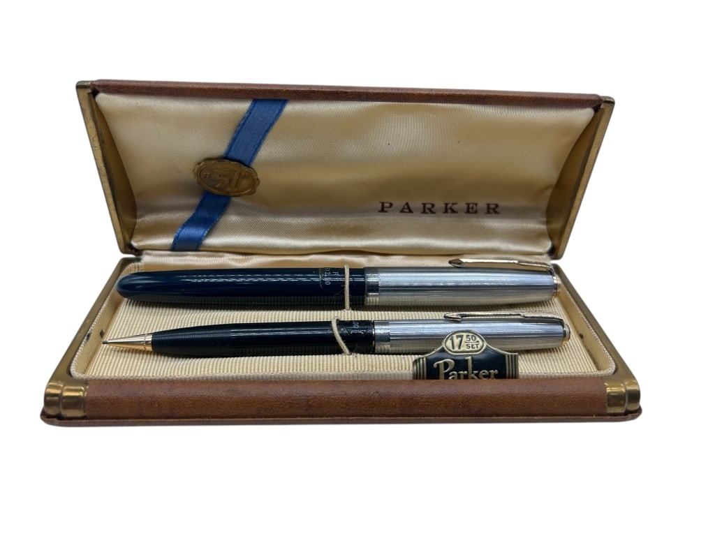 VINTAGE PARKER "51" FOUNTAIN PEN & MECHANICAL PEN (1 of 4)