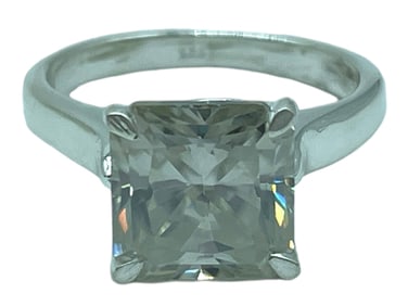 3CT PRINCESS CUT WHITE MOISSANITE RING