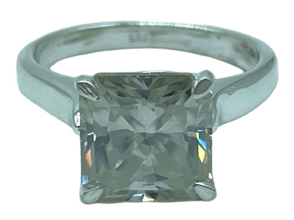 3CT PRINCESS CUT WHITE MOISSANITE RING (1 of 6)
