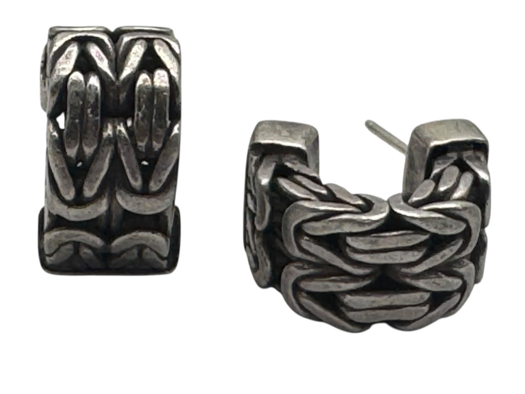 LOIS HILL STERLING SILVER TEXTURED HOOP EARRINGS: LOIS HILL STERLING SILVER TEXTURED HOOP EARRINGS-SIGNED LOIS HILL 925 INDONESIA STERLING SILVER HOOP EARRINGS FEATURING HER ICONIC HAND-CARVED SCROLLWORK AND CHAIN TEXTURE DESIGN. POST BACKS. ELEGANT,