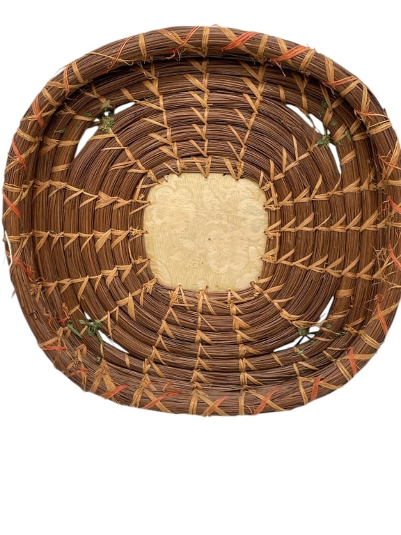 EARLY NATIVE AMERICAN HANDWOVEN COILED BASKET 9" (1 of 5)