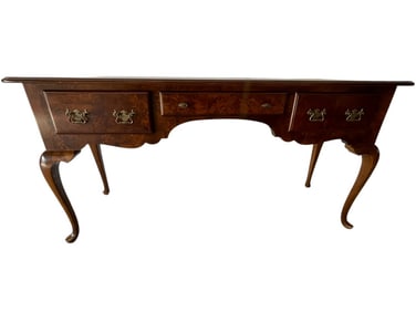 QUEEN ANNE-STYLE MAHOGANY SIDEBOARD 60"