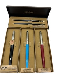LOT OF 4 VINTAGE PARKER PENS