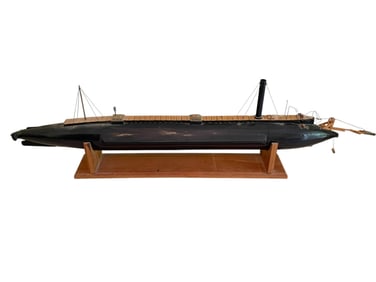 SCALE MODEL OF THE C.S.S. HUNLEY 28"