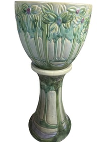 1920 ROSEVILLE VISTA MAJOLICA PEDESTAL PLANTER 28"