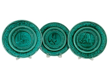 SET OF 3 BREVET MAJOLICA PORTRAIT WALL PLATES 8"