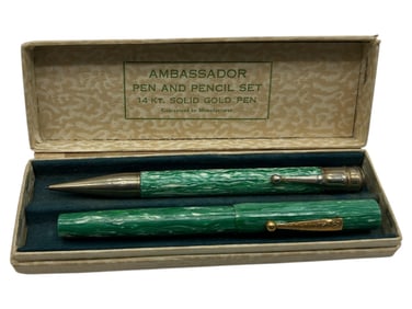 VINTAGE AMBASSADOR PEN AND PENCIL SET