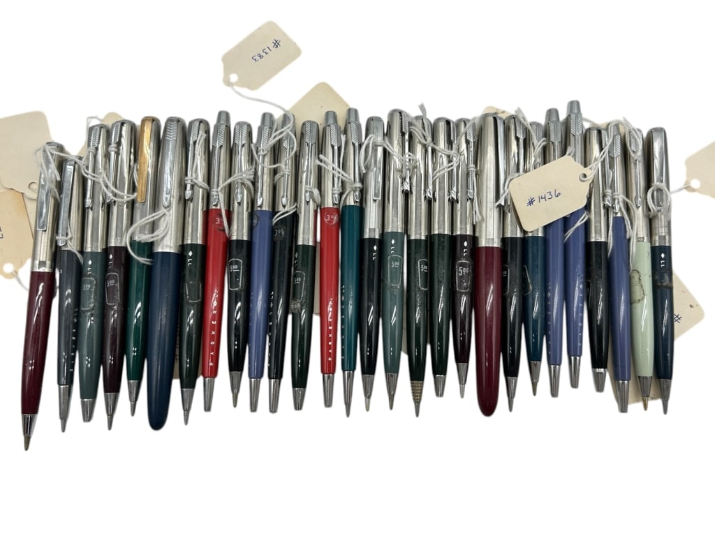 28 VINTAGE PARKER JOTTER BALLPOINT PENS: - AN OUTSTANDING AND COLORFUL COLLECTION OF 28 VINTAGE PARKER JOTTER BALLPOINT PENS, FEATURING AN ARRAY OF HARD-TO-FIND COLORS AND VARIATIONS. THE JOTTER, FIRST INTRODUCED IN 1954, IS ONE OF THE MOST 