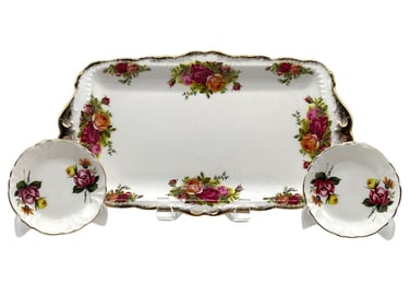 ROYAL ALBERT TRAY W/ 2 ROYAL WINDSOR SMALL DISHES