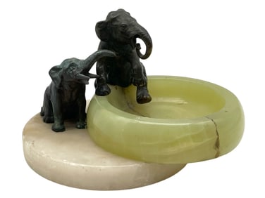 ELEPHANT-THEMED ONYX ASHTRAY OR TRINKET DISH 6"