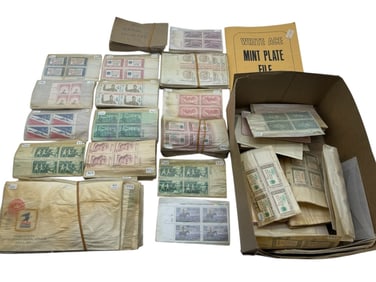 EXTENSIVE VINTAGE U.S. MINT PLATE BLOCK STAMP COLN