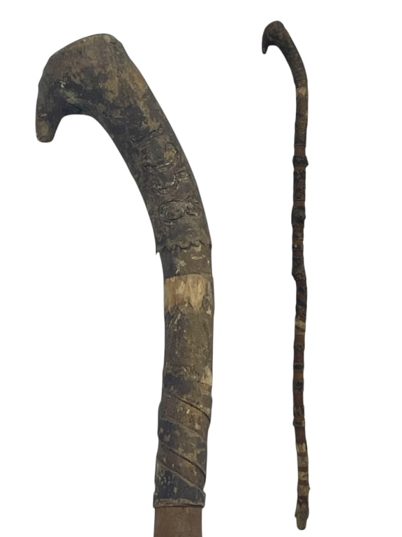 HAND-CARVED FOLK ART WOODEN WALKING CANE 36": HAND-CARVED FOLK ART WOODEN WALKING CANE 36" -VERY GOOD PRE OWNED CONDITION -APPROX 36" -FEATURES A CURVED HANDLE WITH WRAPPED SPIRAL DETAIL AND TEXTURED CARVINGS ALONG THE SHAFT. RUSTIC, WEATHERED FI