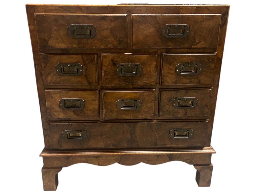 VINTAGE CAMPAIGN-STYLE CHEST OF DRAWERS 27" (1 of 6)