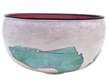 SIGNED 1992 ART GLASS BOWL 8"