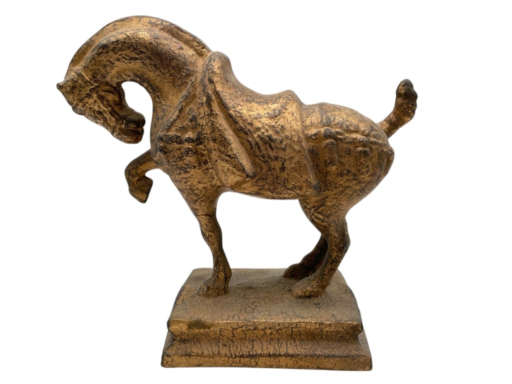 VINTAGE BRONZED SCULPTURE OF PRANCING HORSE 12": VINTAGE BRONZED SCULPTURE OF PRANCING HORSE 12" -VERY GOOD PRE OWNED CONDITION -APPROX 12" -DETAILED TEXTURE AND ANTIQUE FINISH – STANDS ON A RAISED PEDESTAL BASE – STRONG DECORATIVE PRESENCE FOR 