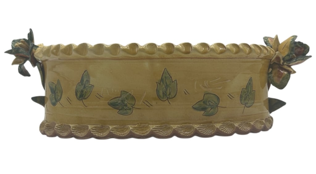 MAJOLICA STYLE CERAMIC CENTERPIECE 15" (1 of 7)