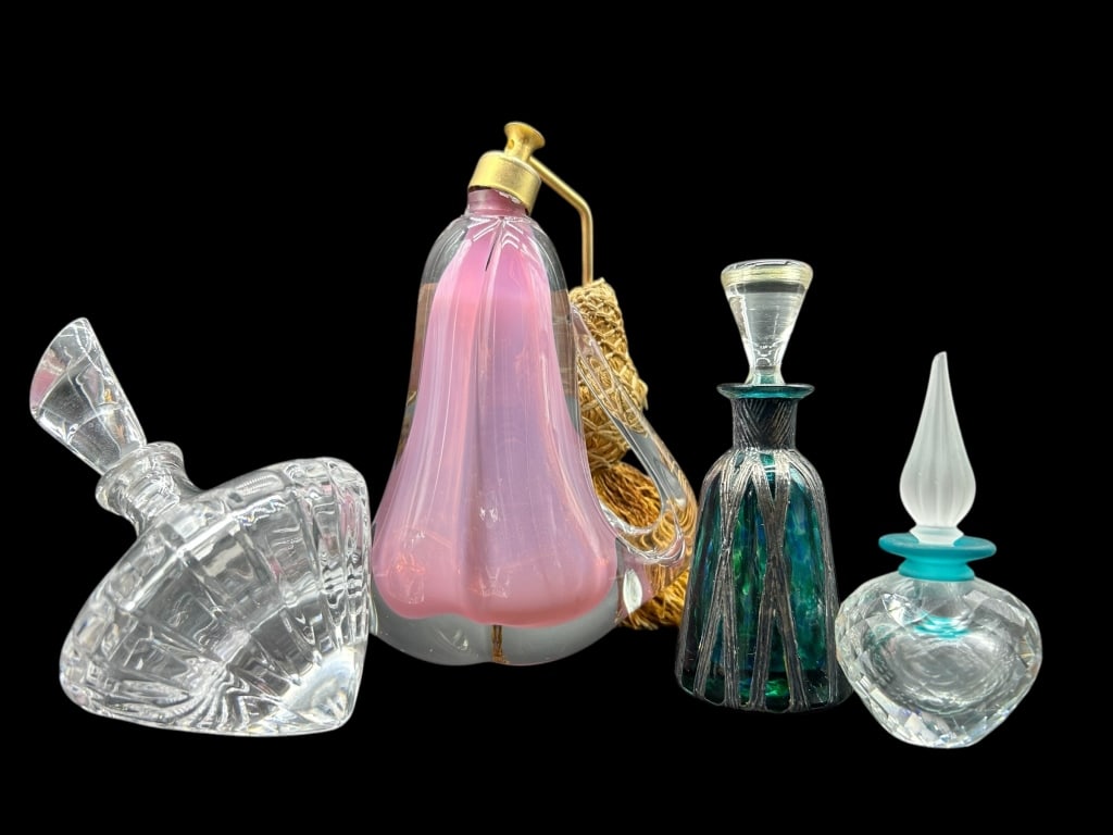 LOT OF FOUR VINTAGE PERFUME BOTTLES 7.5" (1 of 10)