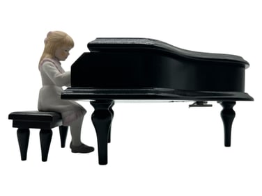 ENESCO 1982 PIANO MUSIC BOX 6"