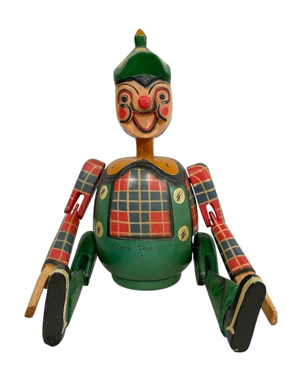 VINTAGE WOODEN PINOCCHIO TOY DECORATION 20": VINTAGE WOODEN PINOCCHIO TOY DECORATION 20" -VERY GOOD PRE OWNED CONDITION -APPROX 20", 13.5" SITTING -JA 032525 By bidding on th