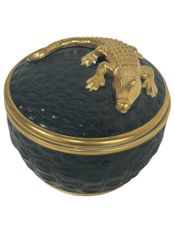 L’OBJET CROCODILE CHAMPAGNE SCENTED CANDLE 3" (1 of 7)