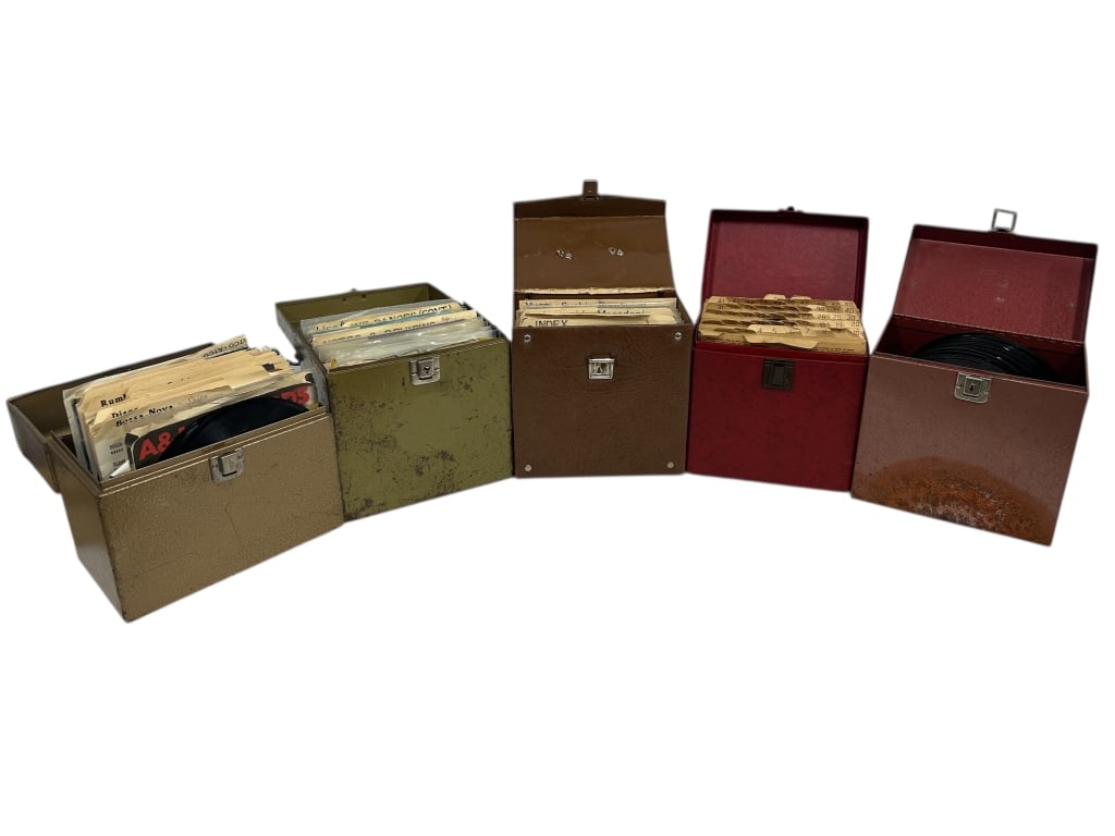 COLLECTION OF VINTAGE 45 RPM VINYL RECORDS 8" (1 of 10)