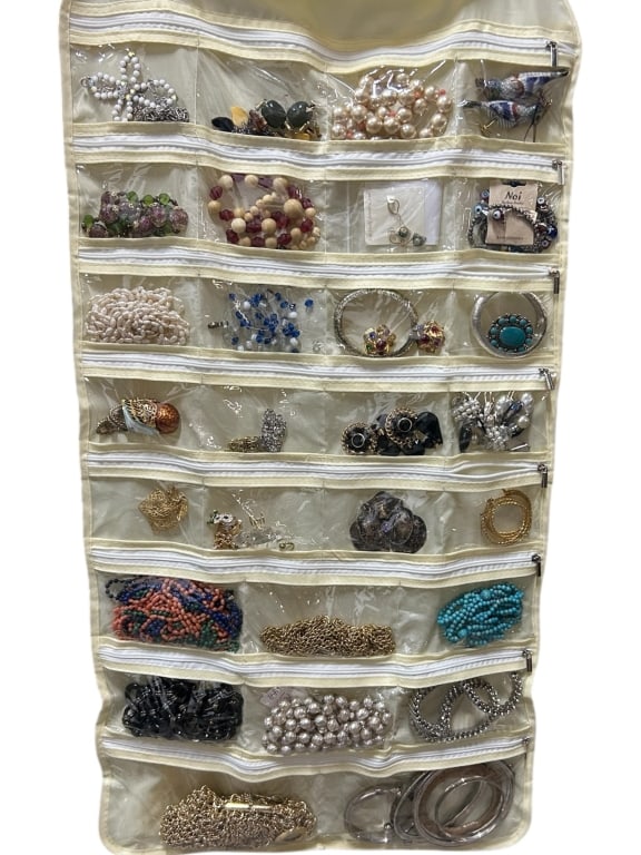 LARGE ASSORTED LOT OF VINTAGE & COSTUME JEWELRY (1 of 2)