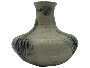 HAND-CRAFTED STUDIO POTTERY VASE 5"