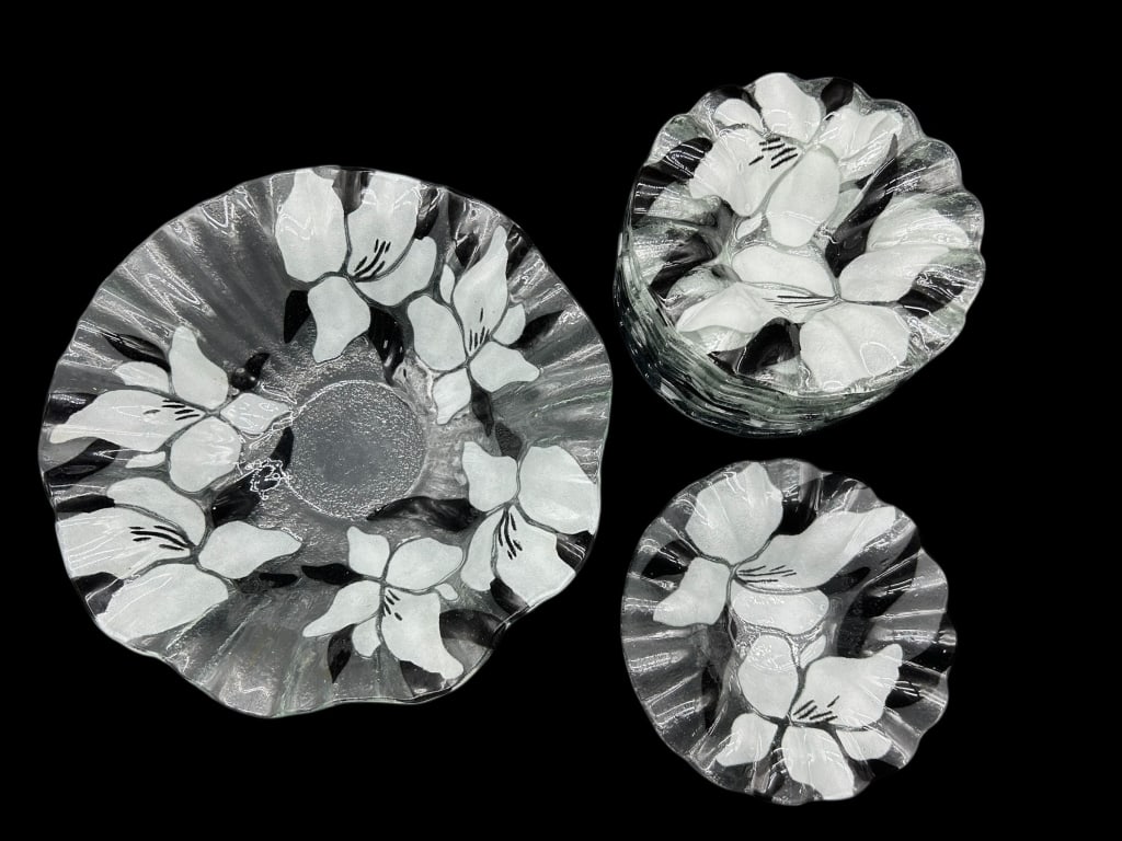 HAND-PAINTED GLASS SERVING SET 11.5" (1 of 6)