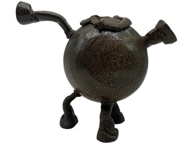 STUDIO ART POTTERY TEAPOT SCULPTURE 8"