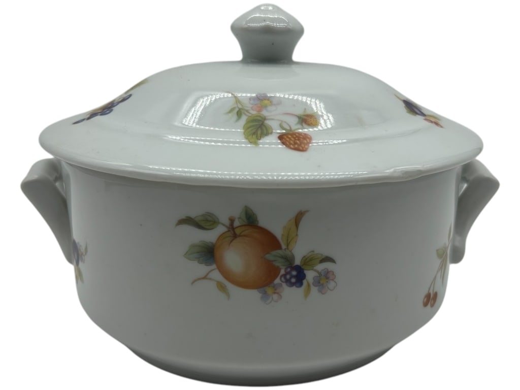 VINTAGE FRUIT MOTIF PORCELAIN COVERED VEGETABLE TN (1 of 6)