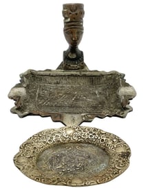 PAIR OF VINTAGE METAL CATCHALL DISHES