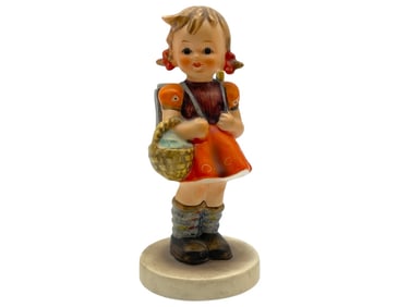 HUMMEL FIGURINE "SCHOOL GIRL" 4.5"