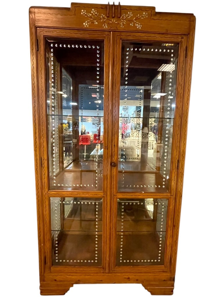 ANTIQUE WOOD CABINET WITH UNIQUE LAMP SHELF 78": ANTIQUE WOOD CABINET WITH UNIQUE LAMP SHELF | CABINET STORAGE BOOKSHELF CURIO -78" X 40" X 20" APPROX -SHELF HAS TIFFANY STYLE STAINED GLASS LAMP INSIDE -GOOD PRE OWNED CONDITION , MINOR WEAR WITH AGE
