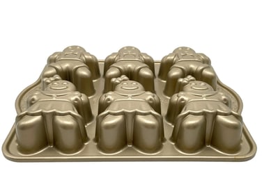 NEW! WILLIAMS SONOMA GINGERBREAD KIDS MOLD