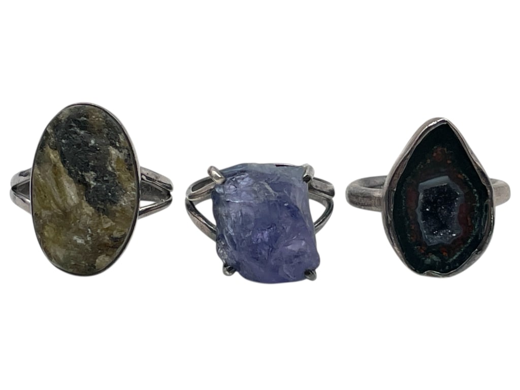 THREE STERLING SILVER NATURAL STONE RINGS 18.6G (1 of 7)