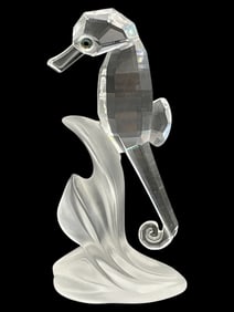 SWAROVSKI CRYSTAL SEAHORSE ON WAVE FIGURINE 3.25"