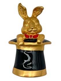 VINTAGE ENAMELED MAGIC RABBIT IN HAT BROOCH 1.75"