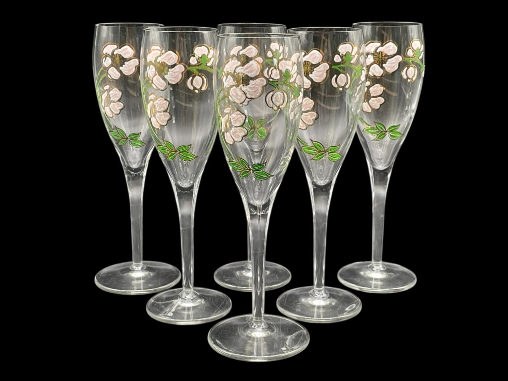 SET OF 6 PERRIER JOUET CHAMPAGNE GLASSES (1 of 5)