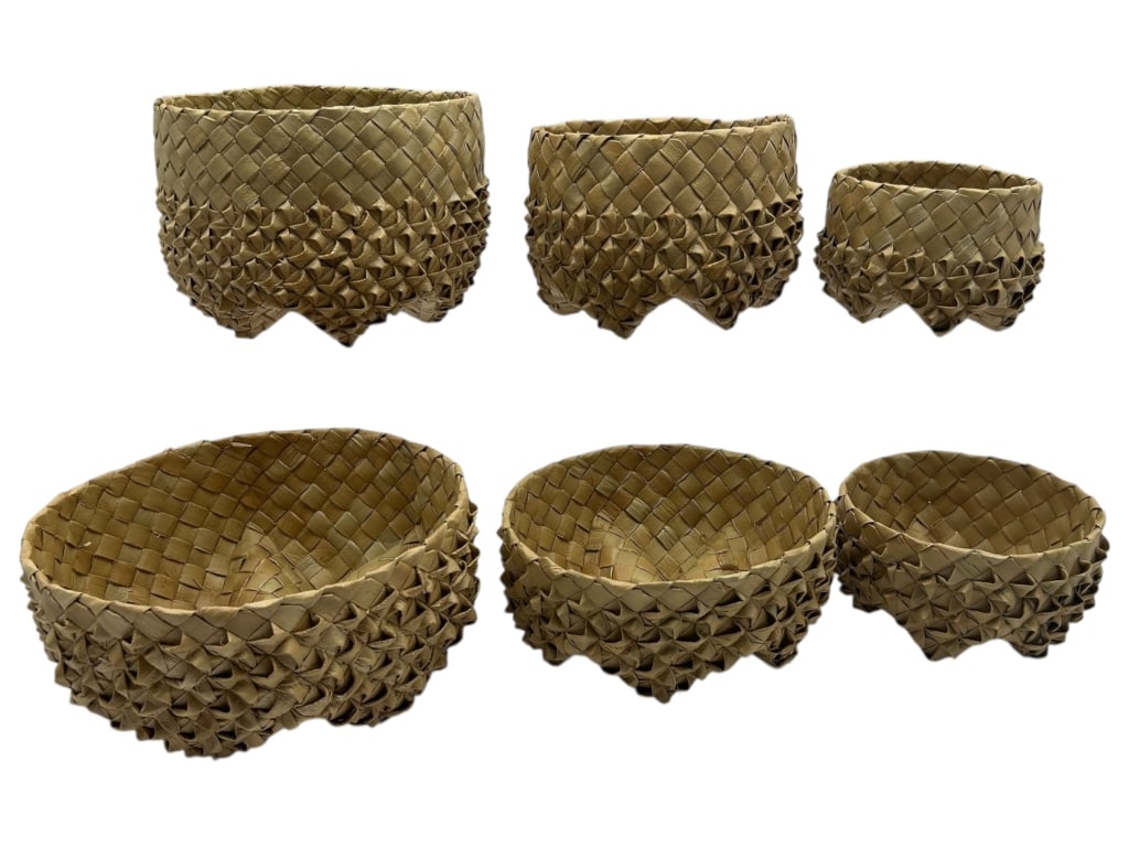 SET OF 6 HANDWOVEN PALM LEAF BASKETS 7" (1 of 3)