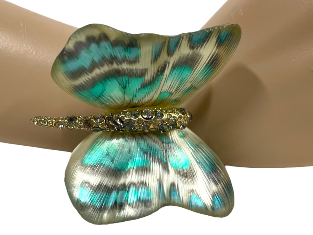ALEXIS BITTAR LUCITE BUTTERFLY BRACELET (1 of 7)