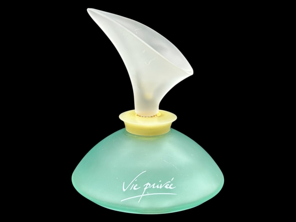 YVES ROCHER “VIE PRIVÉE?? EAU DE PARFUM BOTTLE (1 of 6)