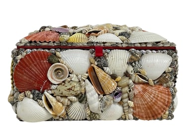 SHELL ENCRUSTED KEEPSAKE BOX 8.5"