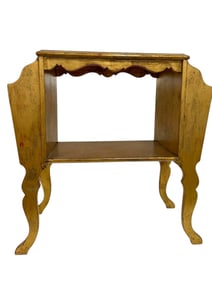 VINTAGE ITALIAN GILTWOOD SIDE TABLE 25"
