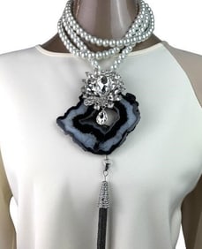 PEARL AGATE RHINESTONE STATEMENT NECKLACE