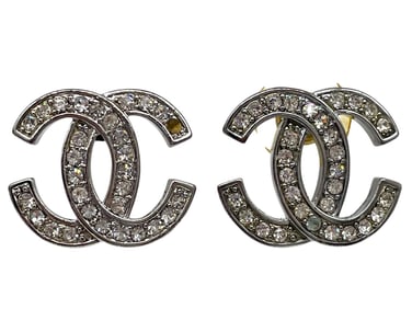 CHANEL CC SILVER CRYSTAL EARRINGS