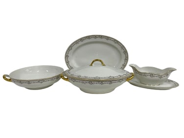 HAVILAND & CO. LIMOGES SET OF SERVING DISHES