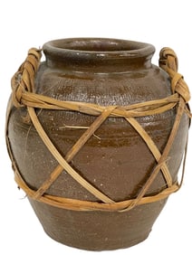 VINTAGE HANDCRAFTED EARTHENWARE POT 9"