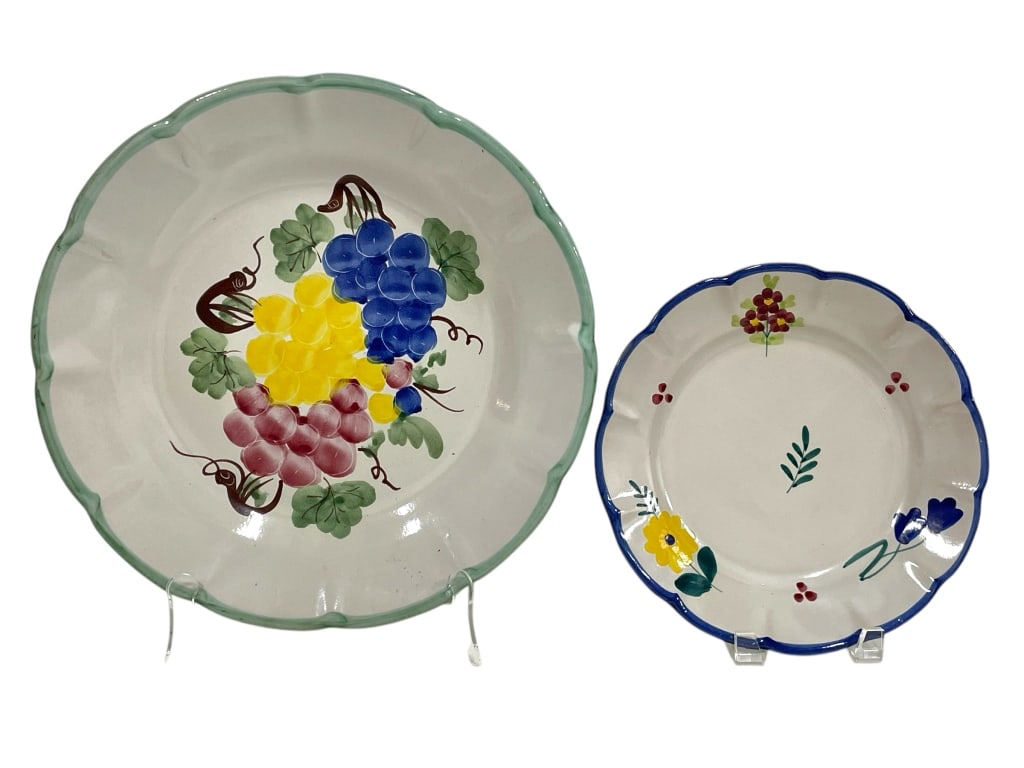 SET OF 2 HAND PAINTED ITALIAN PLATES 13" (1 of 6)