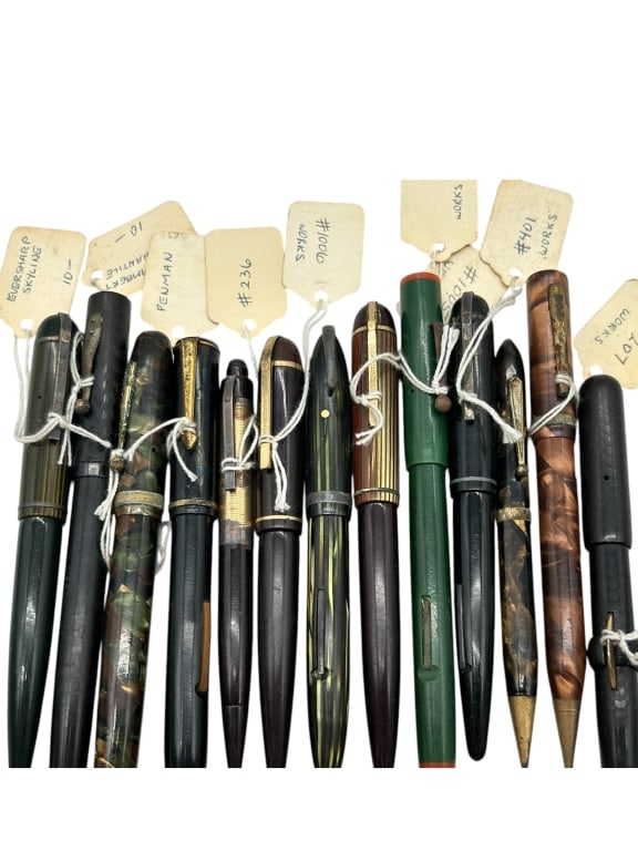 LOT OF 13 VINTAGE FOUNTAIN PENS (1 of 3)